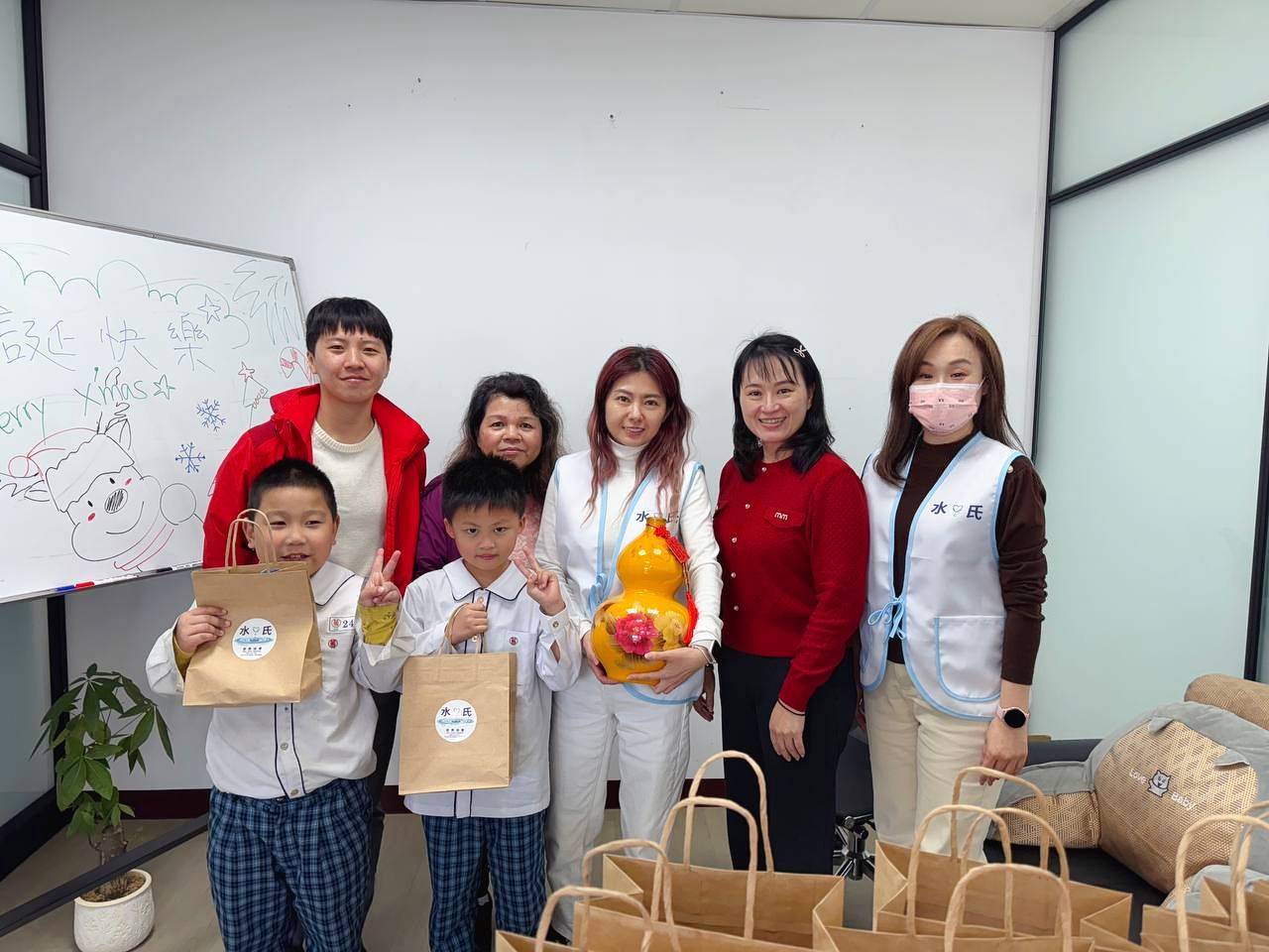 感謝和龍公益安親對弱勢孩子的付出